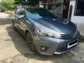 Toyota Altis 1.8 V-AT