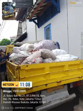 Jasa buang puing sampah