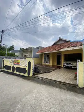 Jual Cepat Rumah Tanah Luas Strategis  Jakasampurna Bekasi Barat