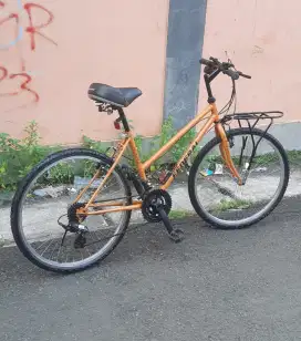 Jual sepeda federal lady uk 26 speed 3+6.