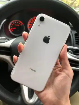 iPhone XR 128GB White Mulus Lengkap