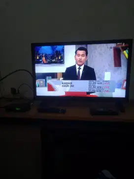 Jual ni tv sharp 24 inchi lengkap gan