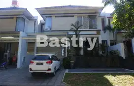 Strategis! West Permata Jingga Jalan Utama
