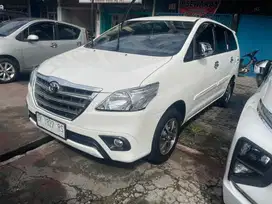 Innova g mt 2014 putih