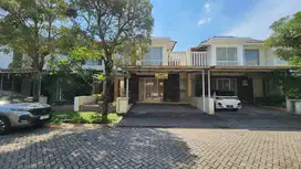 Disewakan Rumah Tinggal Royal Residence Cluster HAREWOOD Blok B 09 / 8