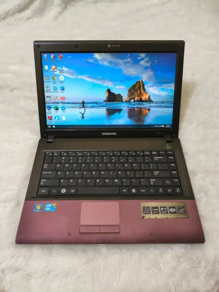 Laptop samsung r440,intel core i5 ram 4 gb,hdd 500 gb