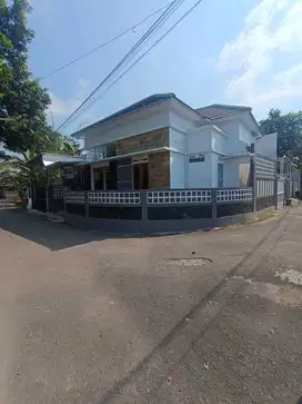 DIJUAL RUMAH BARU SIAP HUNI DEKAT PASAR SLEMAN DAN PEMDA SLEMAN
