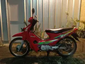 Honda astrea supra 2000 langka original