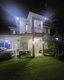 Dijual rumah di cluster depan sentul city bogor