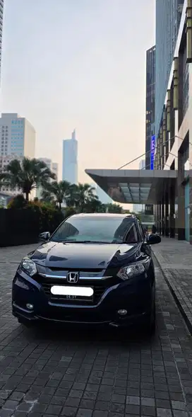 Honda HR-V 2017 E CVT