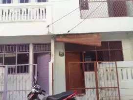Dikontrakkan Rumah 2 Lantai Tahunan, Roxy Jakarta Pusat
