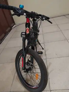 Sepeda bekas terasa baru