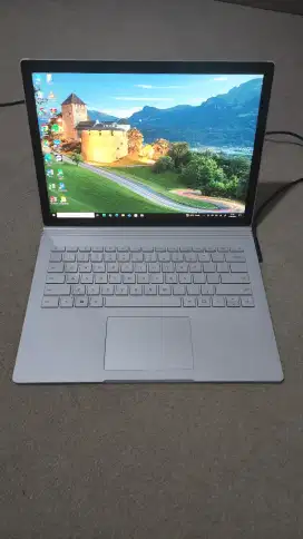 Laptop Premium Microsoft Surface Book 2