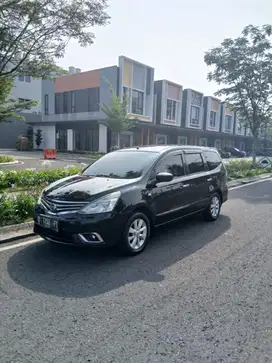 Nissan Grand livina 2013 Bensin