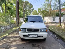 Toyota kijang LSX solar MT 1998 putih