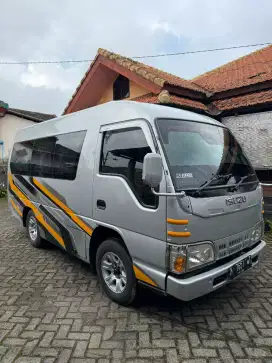 Dijual Isuzu Elf 2015