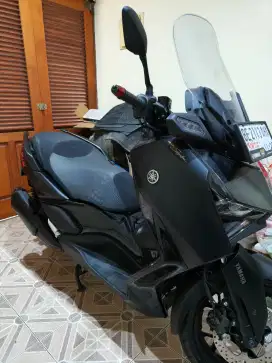 Yamaha xmax 2023 low KM