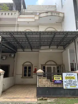 dijual rumah siap huni