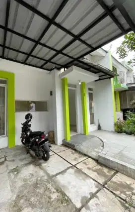 Rumah di Pinus regency murah siap huni jual cepat