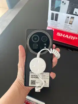 Sharp Aquos R9 Pro (Get Vocher 500k + TWS)
