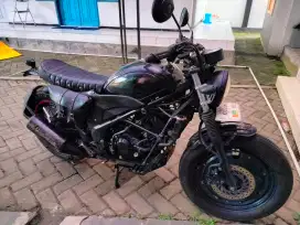 Custom basic cb 150