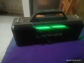 Speaker bluetoot lenyes S838