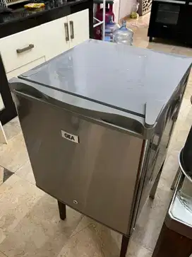GEA Kulkas Mini / Mini bar