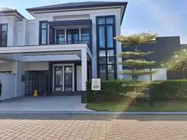 Dijual Rumah Matera Gading Serpong 2 Lantai Siap Huni Dekat Tol