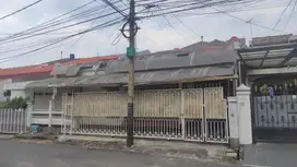 Rumah Hitung Tanah di Jl Benda Panglima Polim Kebayoran Baru Jaksel