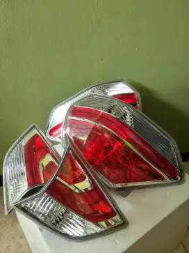 Stoplamp Mobil Extrail T32 kanan kiri