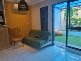 Dijual Rumah Luas 104m2, dengan 2 Kamar Tidur, di Summarecon Bandung