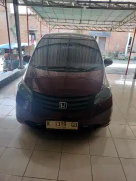 HONDA FREED SD AUTOMATIC