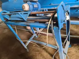 Di jual mesin penggiling
