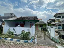 RUMAH DIJUAL CEPAT | LOKASI PERUMAHAN DALAM KOTA LUMAJANG