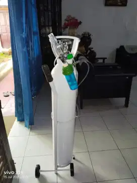 Dijual tabung oksigen ukuran besar