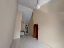 Dijual Rumah di Taman Kopo Indah 3