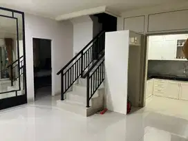 Bohemia Gading Serpong Semi Furnished Deket Mall Summarecon BISA KPR