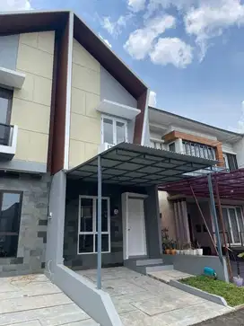 Rumah Baru Industrial Design Kencana Loka BSD city