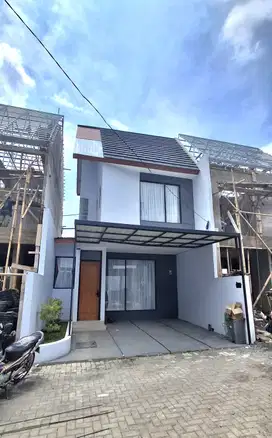 Rumah cantik di cigugur girang ciwaruga atas bandung