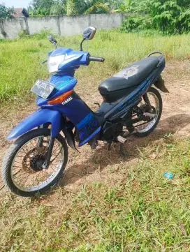 Vega ZR 2010 Biru