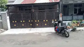 DIJUAL RUMAH SIAP HUNI DAN SUDAH DI RENOV DALAM PERUMAHAN PULOGEBANG