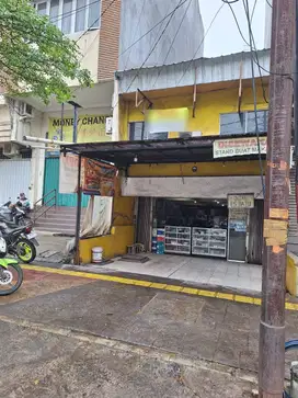 RUKO DI MUARA KARANG RAYA