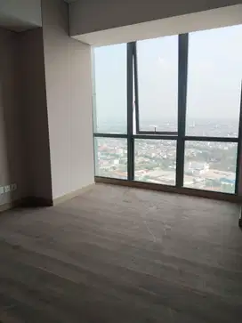 Dijual Apartemen 3BR Hook Semi Furnish di Holland Village, Jak-Pus