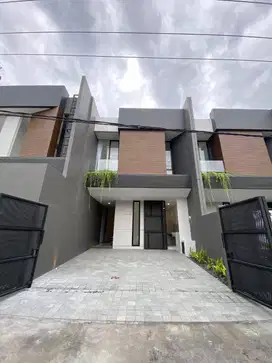 JUAL CEPAT  Rumah Lebar 6 HANYA SISA 1 UNIT TERAKHIR