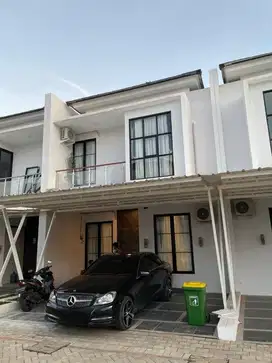 RUMAH SEMI FURNISHED DALAM CLUSTER DEKAT BINTARO PD RANJI