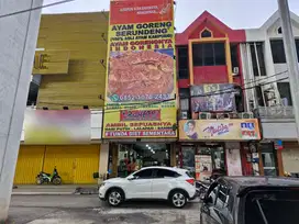 RUKO DI RAYA BOULEVARD BARAT