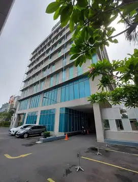 GEDUNG KANTOR 8 LANTAI PLUS ROOFTOP. JALAN TB SIMATUPANG.
