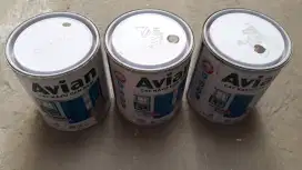 Cat Avian 303 Suede Coklat