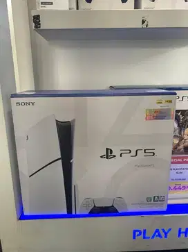 PLAYSTATION 5 SLIM