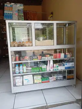 Etalase Kaca Sembako